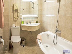 Гостиница Роял Зенит II