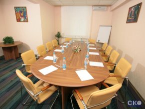 Гостиница Максима Заря