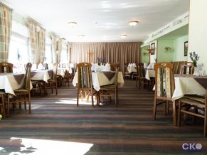 Гостиница Максима Славия