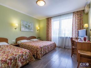 Роза Ветров отель