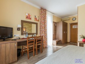 Роза Ветров отель