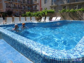 Николь отель