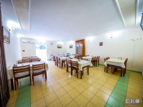 Алтын отель