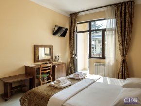 Южный отель