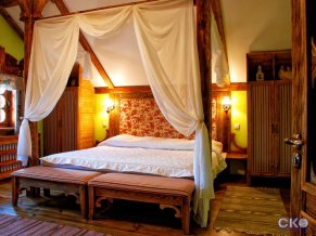 Глечик отель