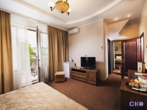 Адмирал отель