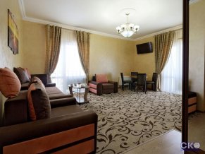 Жаклин отель