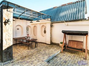 У Старого Абрикоса Гостевой Дом