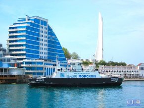 Парус на Адмирала Перелешина 1 Апартаменты