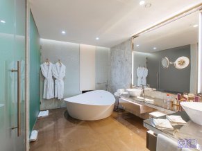 Mriya Resort and Spa