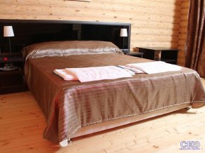 Белый пляж Клуб-отель