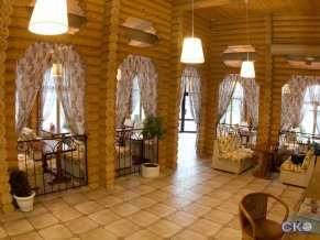 Белый пляж Клуб-отель