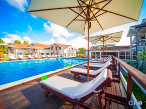 У моря отель