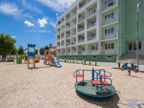 Лазурный берег парк-отель