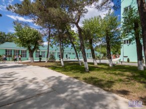 Лазурный берег парк-отель