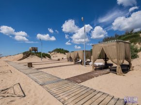 Лазурный берег парк-отель