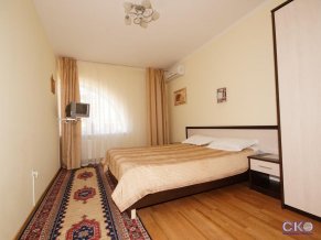 Дженифер отель