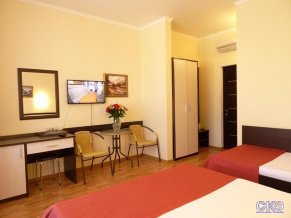 Дженифер отель