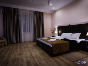 Luxury House отель