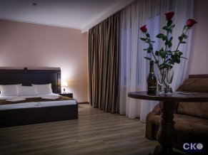 Luxury House отель