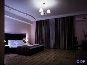 Luxury House отель