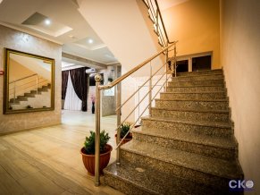 Luxury House отель