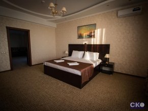 Luxury House отель