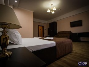 Luxury House отель