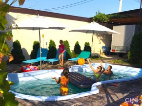 Два катрана Гостевой дом