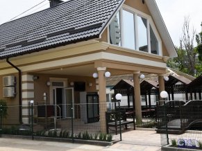 Rest Royally отель