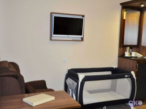 Rest Royally отель