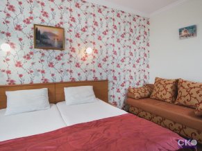 Botanic Club отель