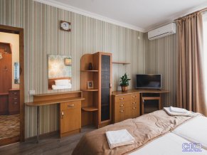 Botanic Club отель