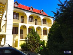 Морская радуга Пансионат