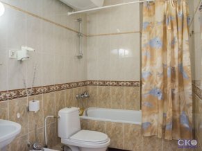 Роялта Гостиница