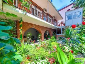 Я и Ты Плюс Гостевой дом