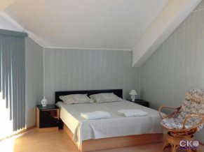 На Кирова, 74 Вилла