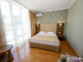 Гранат отель