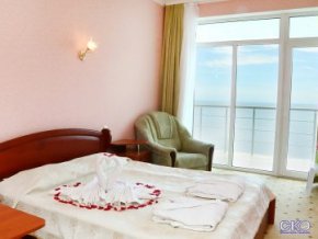 Маджестик отель