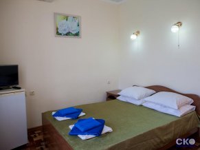 Виамонд отель