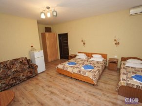 Виамонд отель