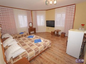 Виамонд отель