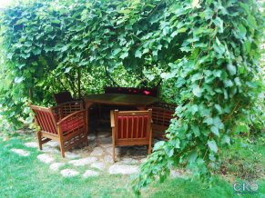 Аркале Вилла