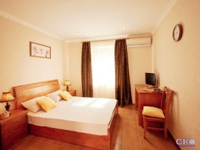 Натали отель