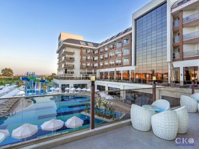 Glamour Resort and SPA