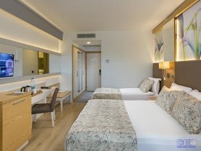 Glamour Resort and SPA