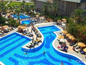 Novum Garden Side Hote