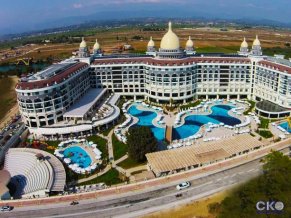 Diamond Premium Hotel and Spa