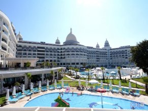 Diamond Premium Hotel and Spa