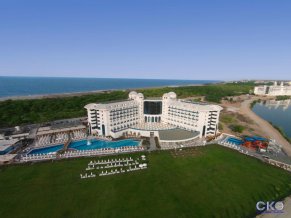 Water Side Resort and Spa